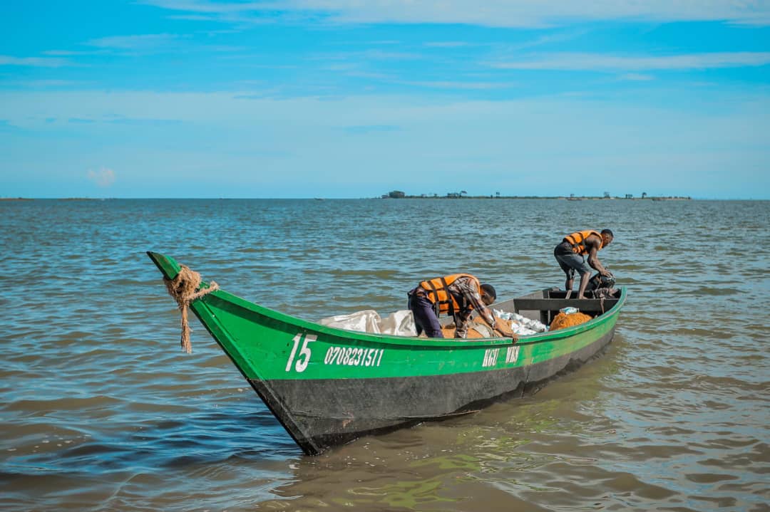 LIFE-SAVING: FORTEBET DONATES LIFE JACKETS TO FISHERMEN WORTH MILLIONS LIFE-SAVING: FORTEBET DONATES LIFE JACKETS TO FISHERMEN WORTH MILLIONS